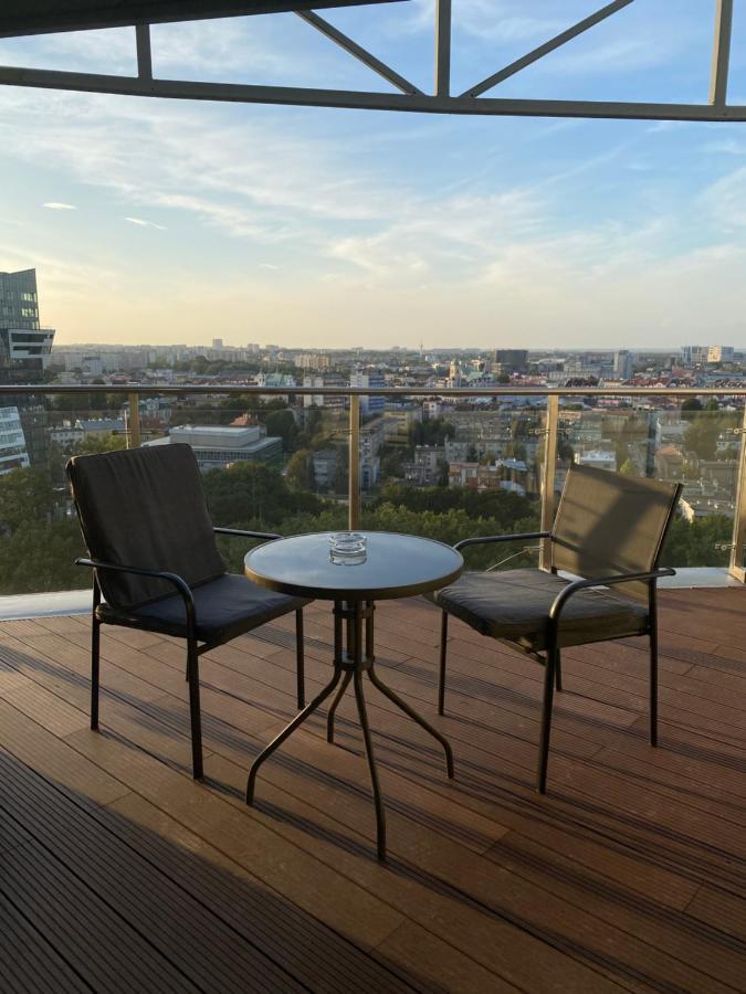 Capital Towers Splendor Apartment Rzeszow Ngoại thất bức ảnh