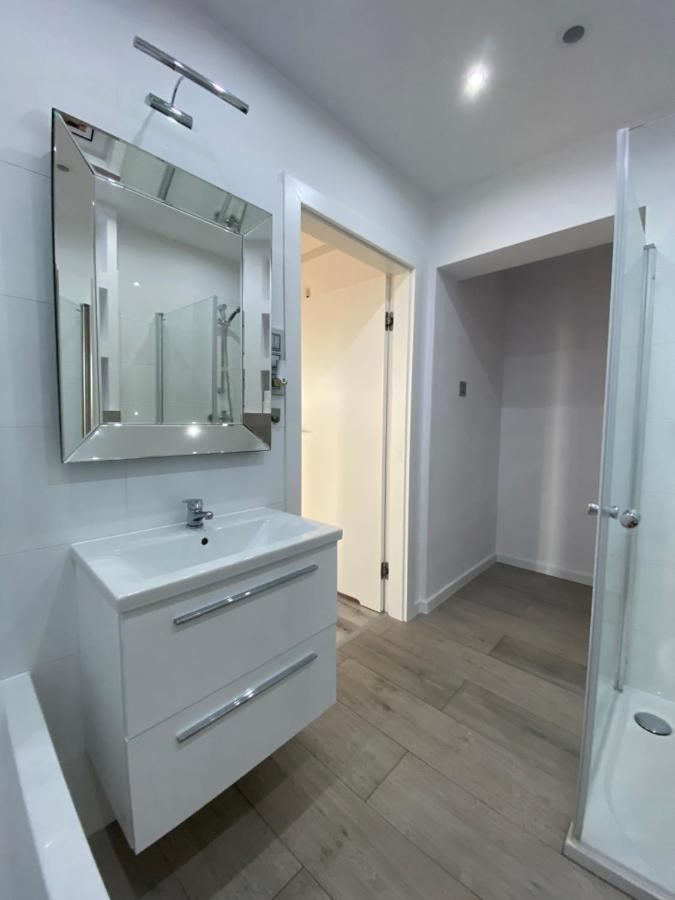 Capital Towers Splendor Apartment Rzeszow Ngoại thất bức ảnh