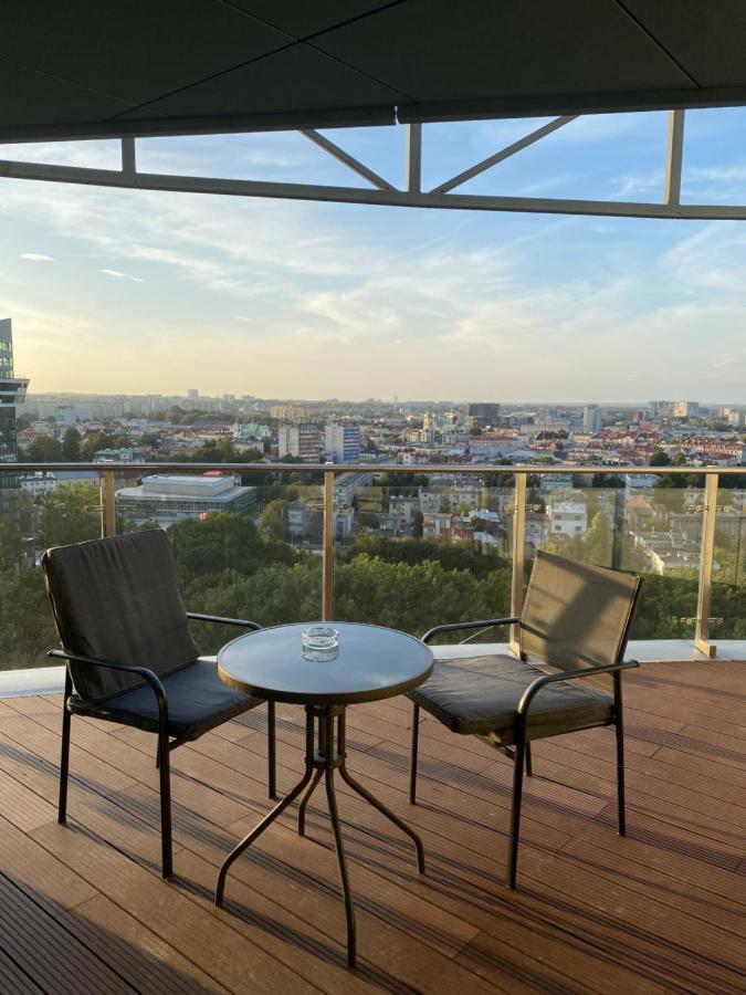 Capital Towers Splendor Apartment Rzeszow Ngoại thất bức ảnh